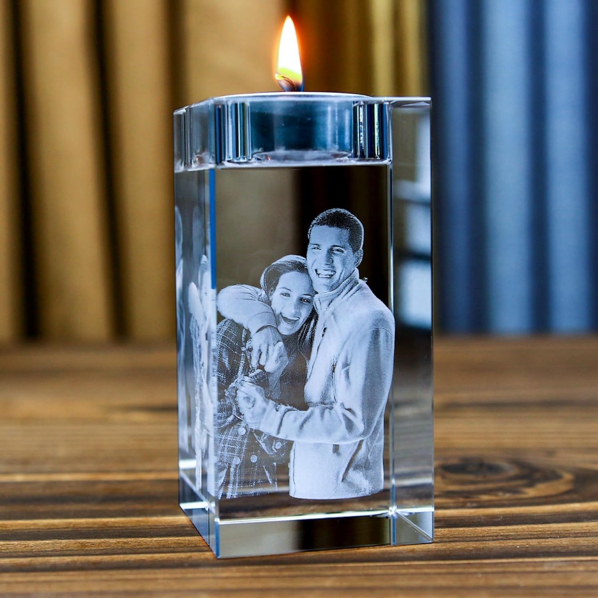 Kişiye Özel Tasarımlı 3D Fotoğraflı Kristal Mumluk Hediyelik Anı / 1850 Kişiye Özel Tasarımlı 3D Fotoğraflı Kristal Mumluk Hediyelik Anı / 1850