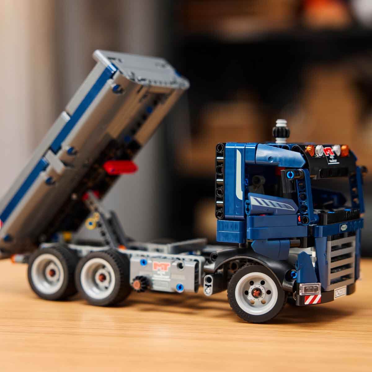LEGO® Damperli Kamyon / 42203 LEGO® Damperli Kamyon / 42203