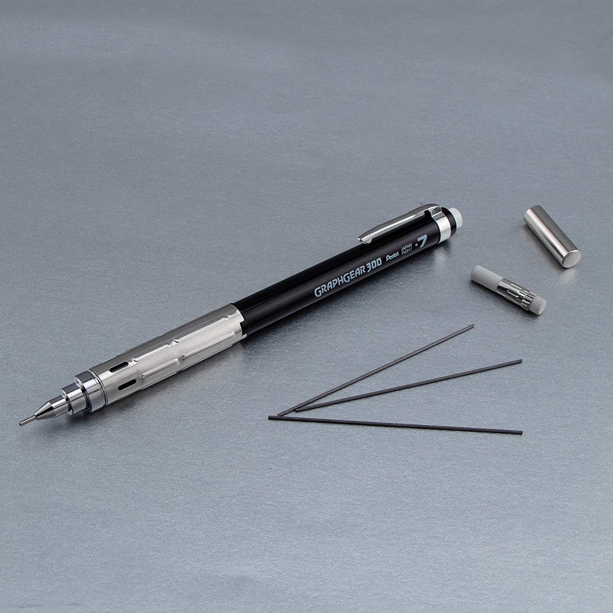 Pentel GraphGear 300 0.7 mm Mekanik Kurşun Kalem - Siyah