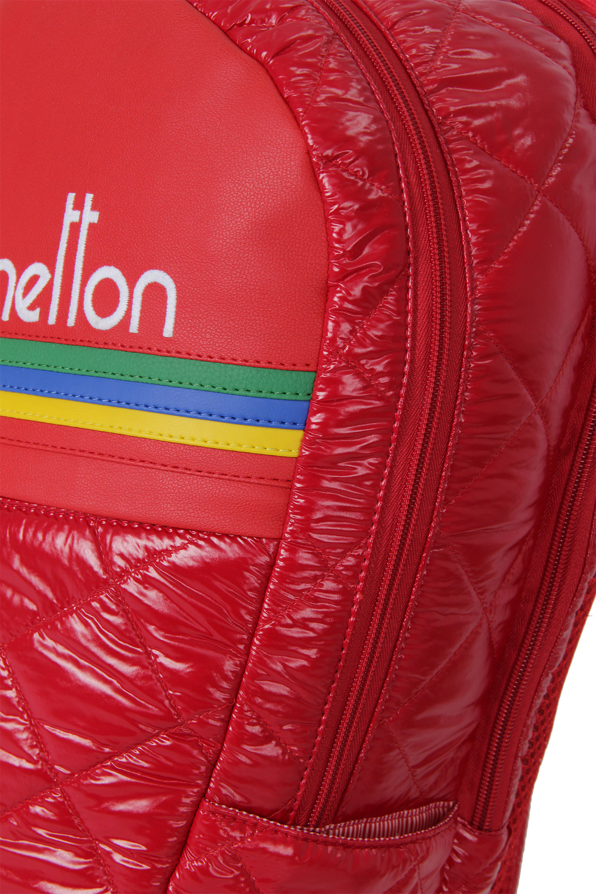 United Colors of Benetton 2021 Yeni Sezon Okul Çantası Kapitone Kırmızı 70236
