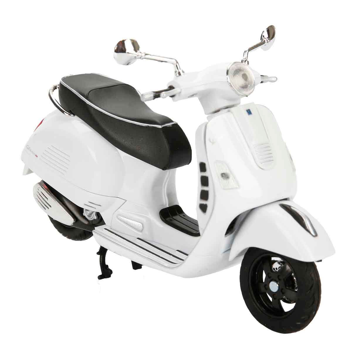 Vespa GTS 300 Super Model Motorsiklet 1/12 Ölçek Vespa GTS 300 Super Model Motorsiklet 1/12 Ölçek